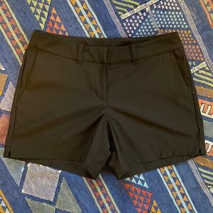 Nike women’s Flex Golf Shorts in black